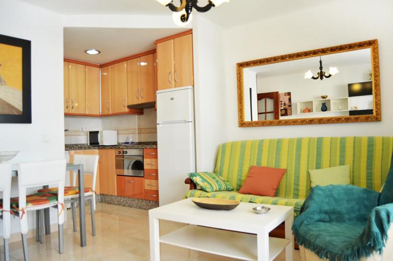 Appartement Caracola Frente A La Playa à Torre Del Mar Extérieur photo